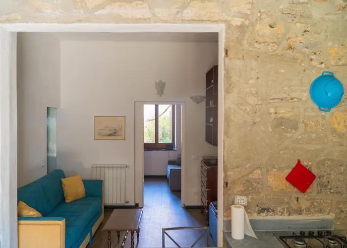 度假居 La Del Castello 莱里奇